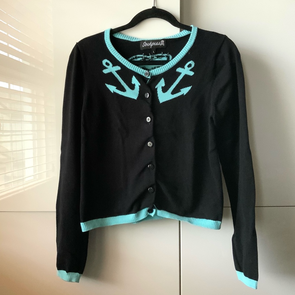 Sourpuss Rushed button Sweater